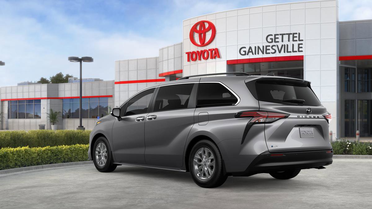 New 2026 Toyota Sienna XLE FWD image 70