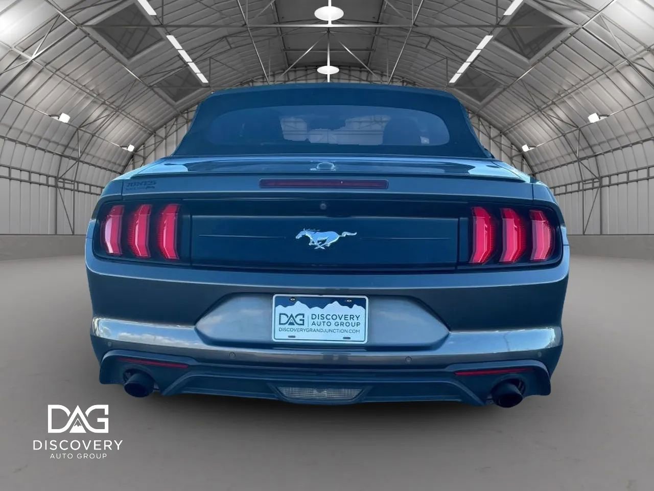 Used 2020 Ford Mustang Premium image 4