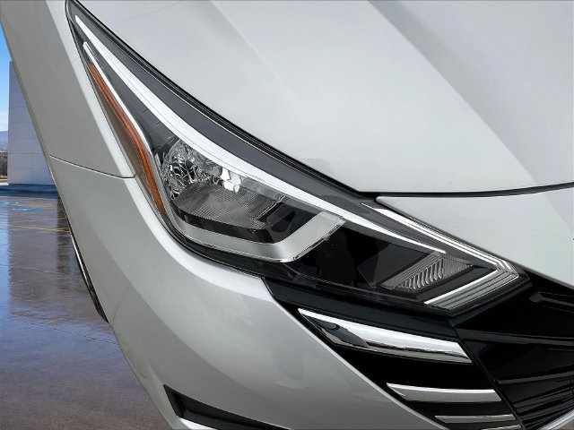 Used 2024 Nissan Versa S w/ Trunk Package FWD image 30
