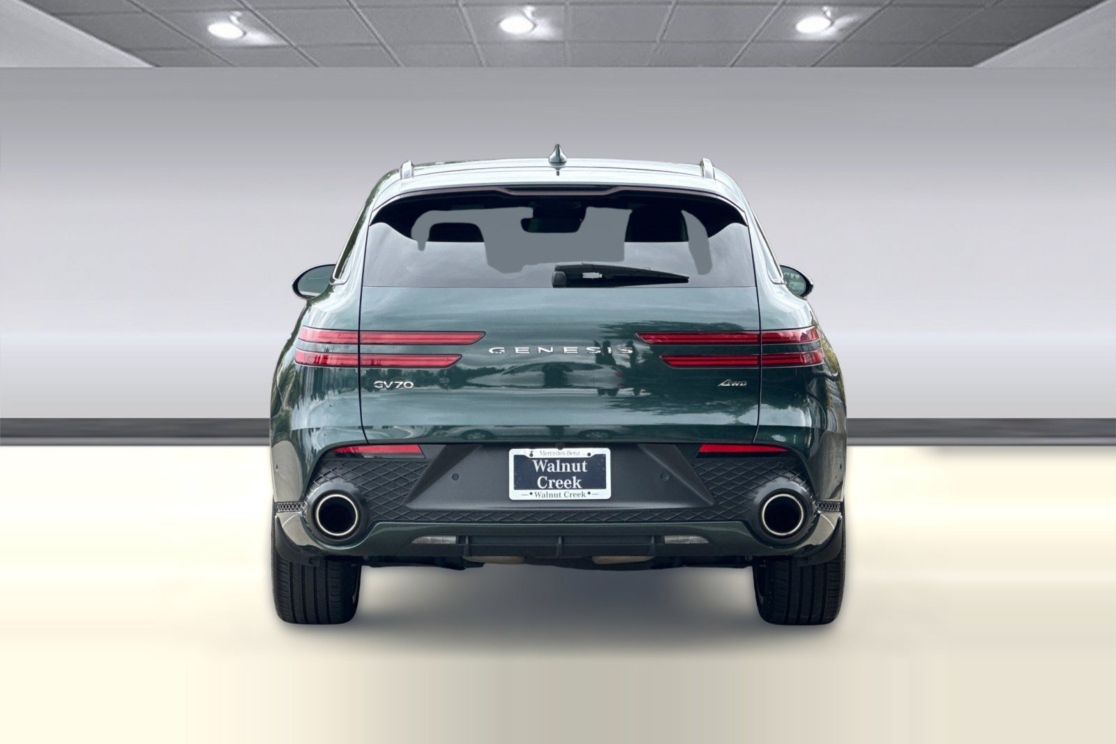 Used 2023 Genesis GV70 2.5T w/ Sport Prestige Package AWD/4WD image 9