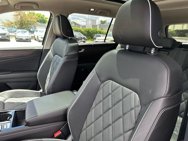 New 2026 Volkswagen Atlas SEL Premium R-Line AWD/4WD image 12