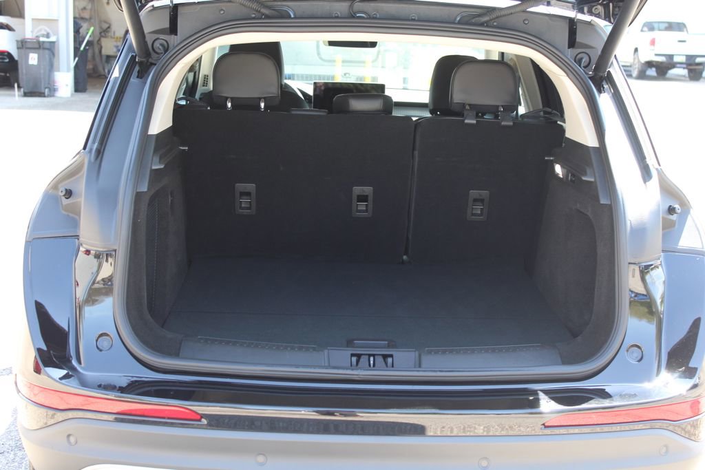 Used 2023 Lincoln Corsair FWD w/ Equipment Group 101A image 16