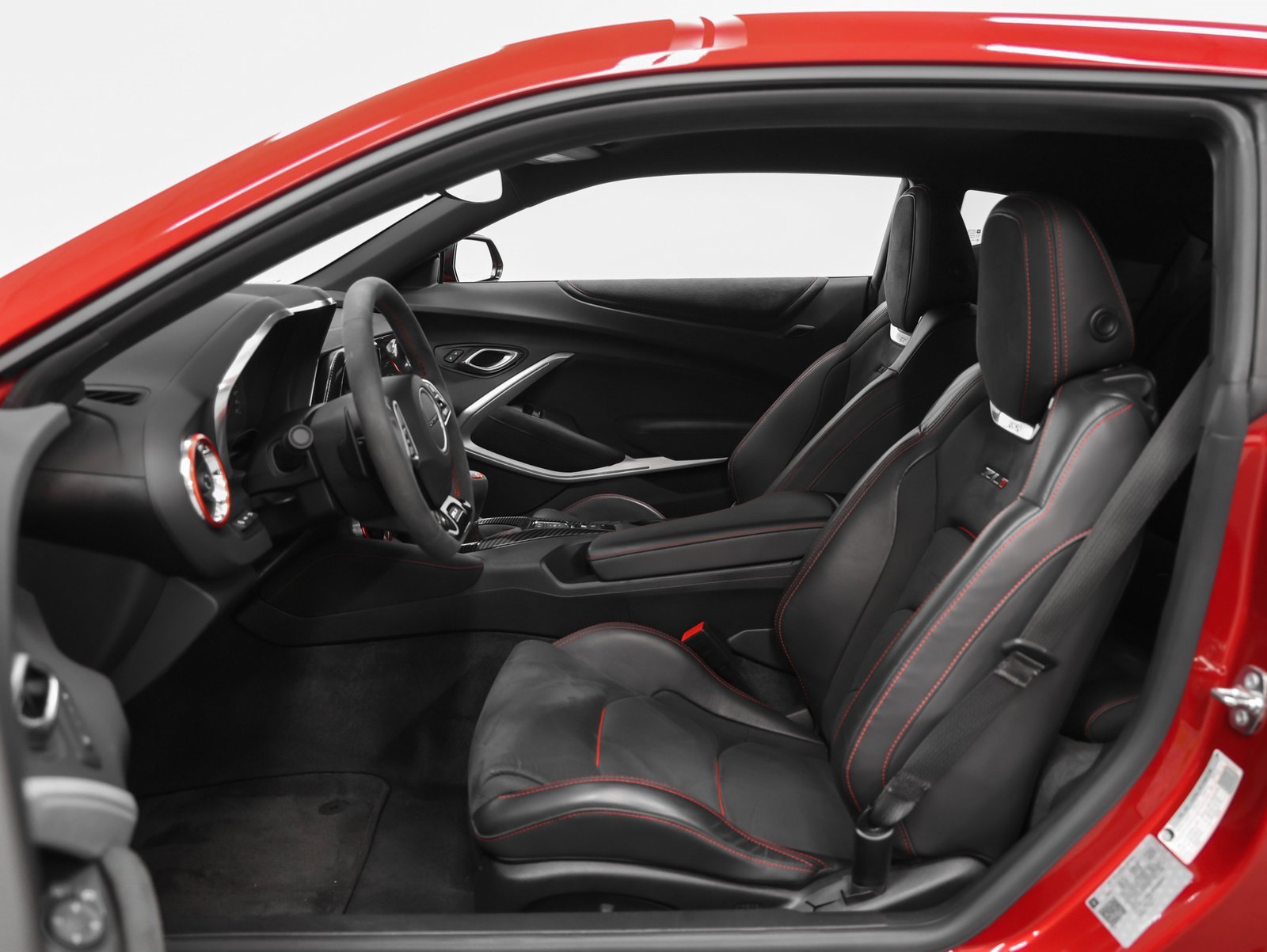 Used 2018 Chevrolet Camaro ZL1 image 55