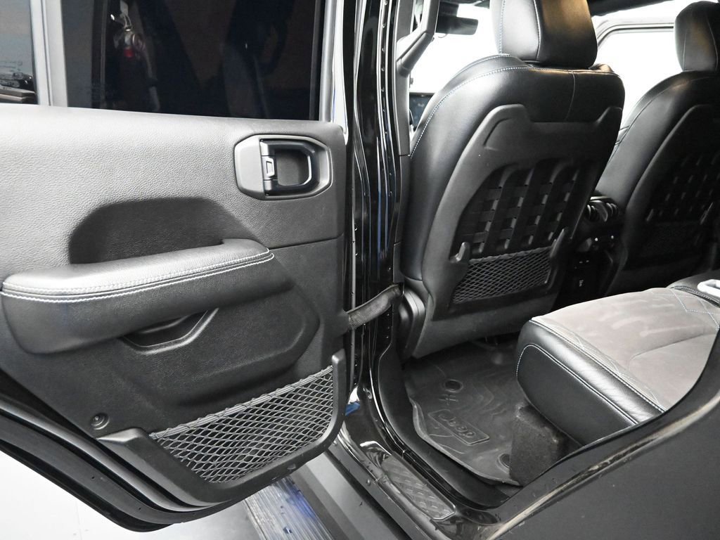 Used 2020 Jeep Gladiator Rubicon image 23