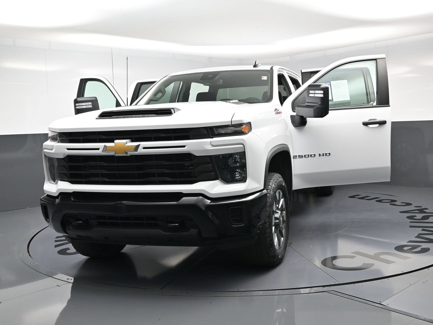 Used 2024 Chevrolet Silverado 2500 Custom w/ Custom Value Package AWD/4WD image 21