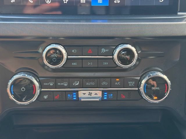 Used 2026 Ford F350 Platinum AWD/4WD image 19