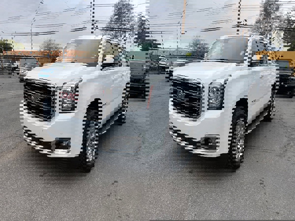Used 2019 GMC Yukon XL SLE w/ SLE Value Package image 11