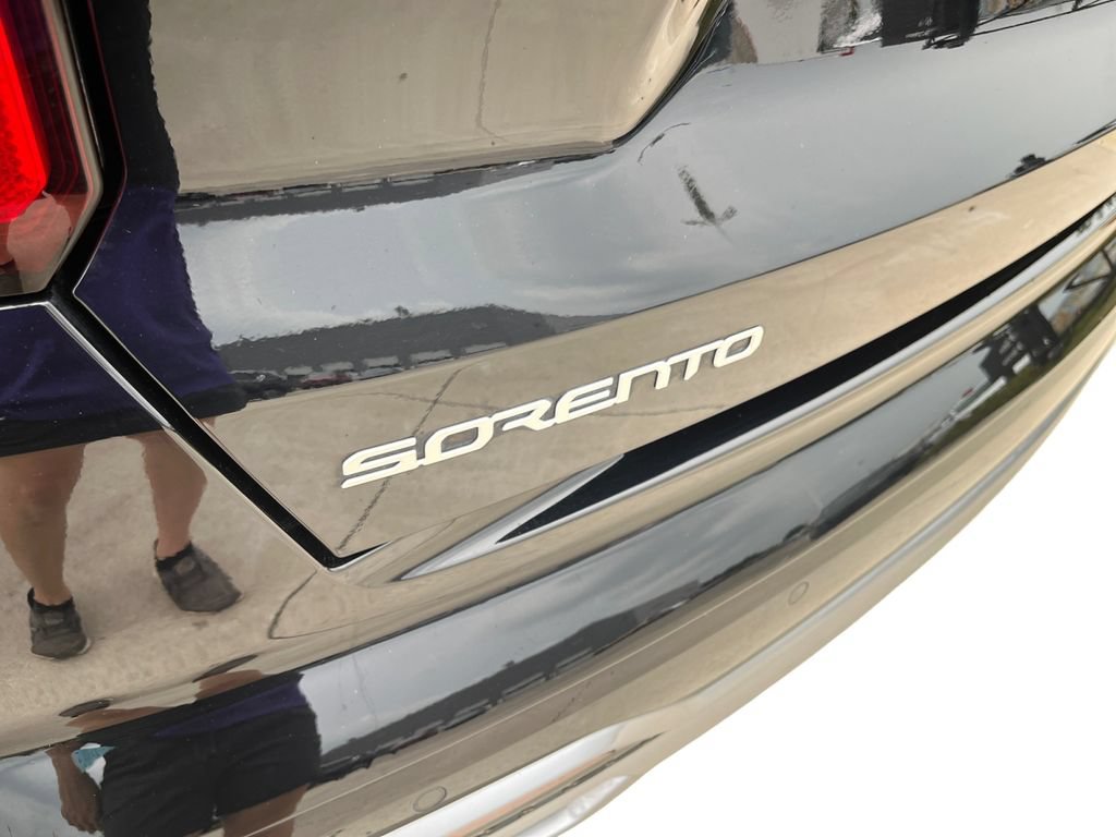 Used 2023 Kia Sorento SX AWD/4WD image 33