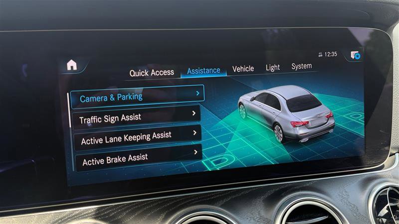 Used 2022 Mercedes-Benz E 350 Sedan w/ Driver Assistance Package image 27