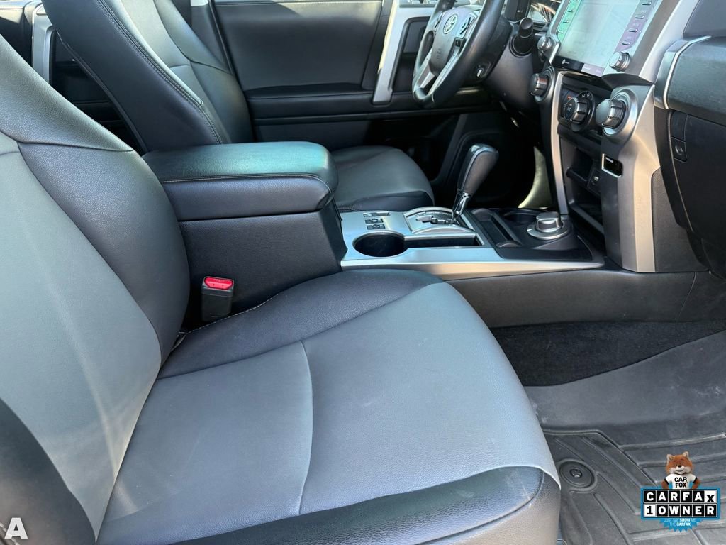 Used 2022 Toyota 4Runner SR5 Premium AWD/4WD image 30