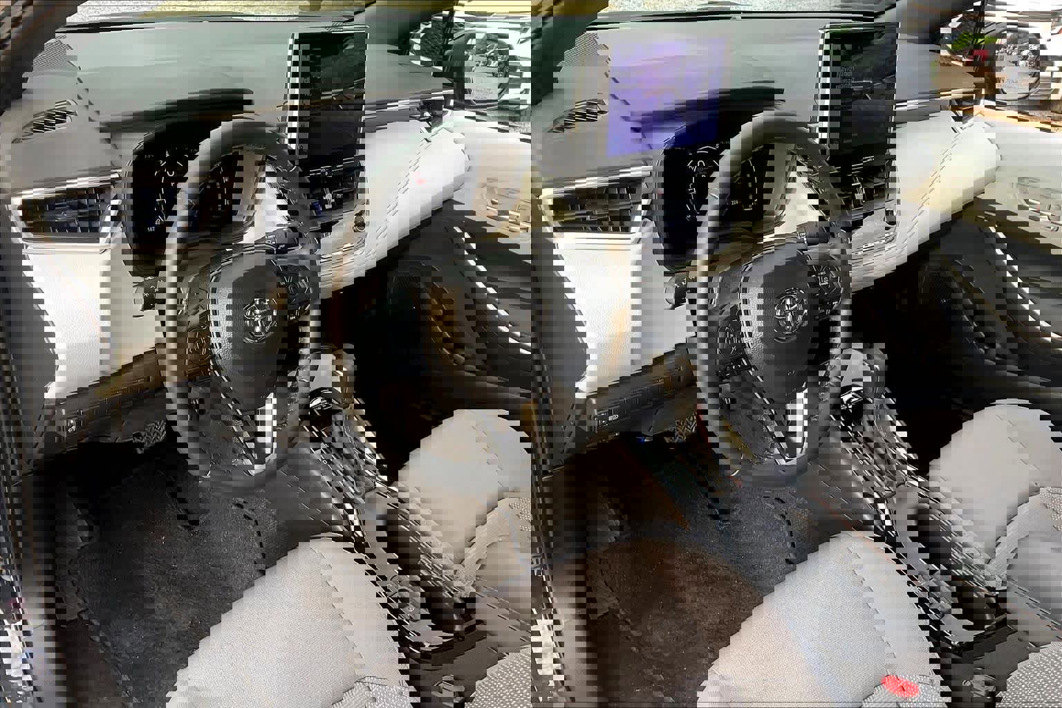 Used 2025 Toyota Corolla FX FWD image 17