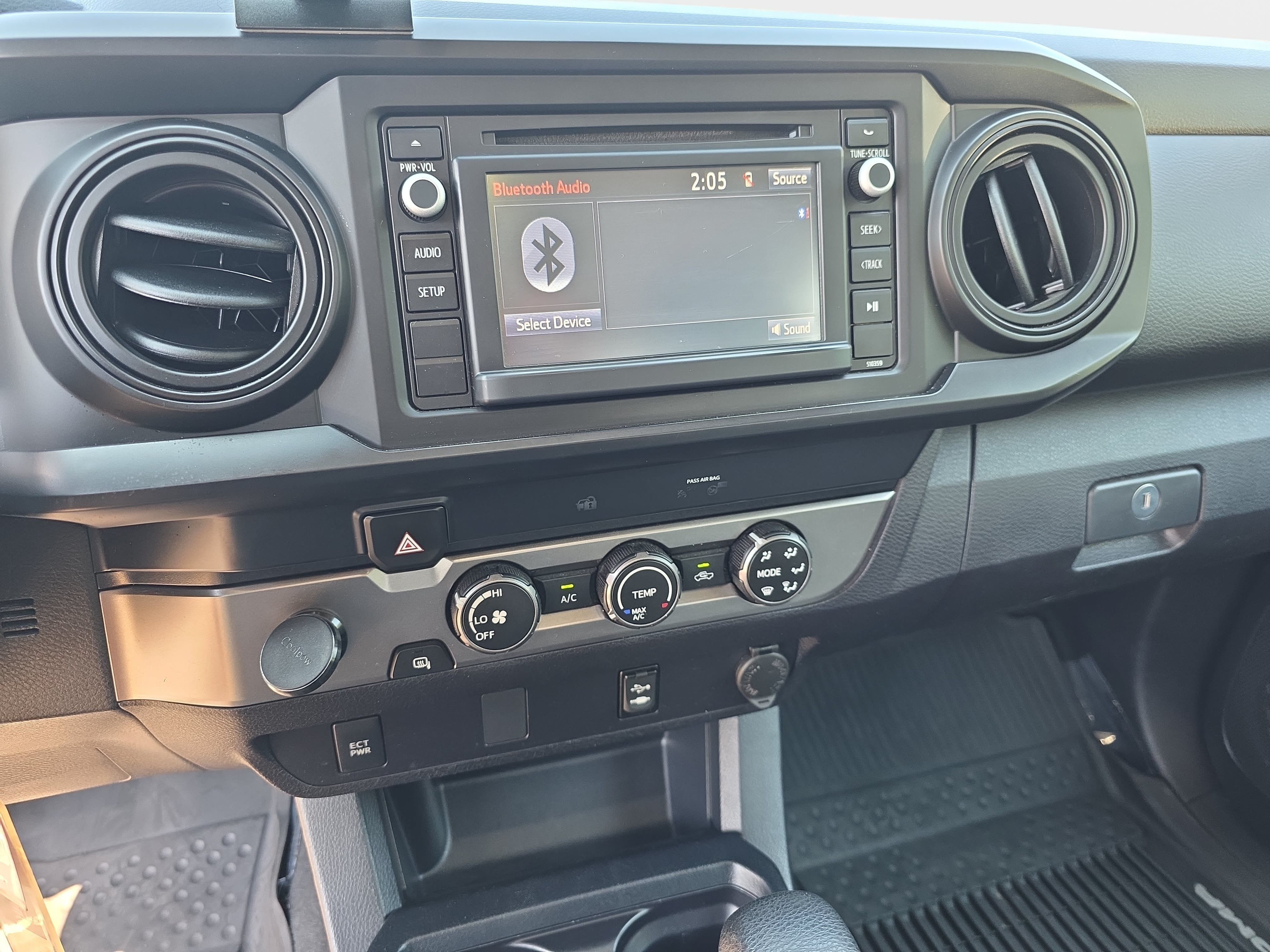 Used 2019 Toyota Tacoma SR w/ SR Convenience Package RWD image 18