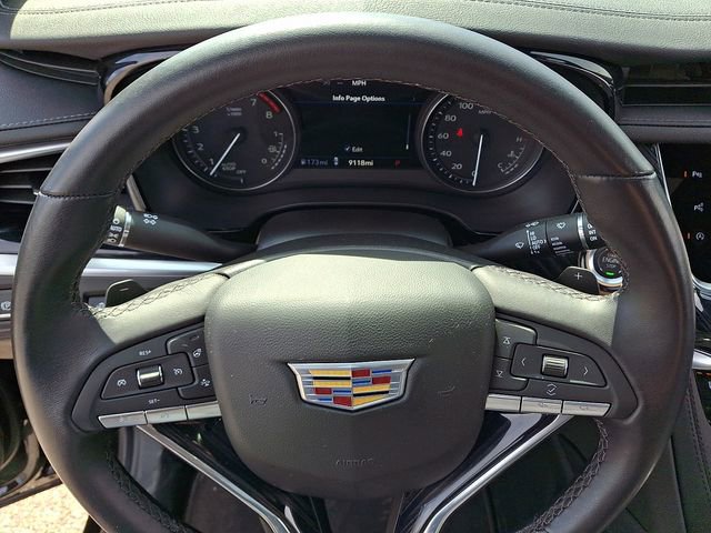Certified 2025 Cadillac XT6 Premium Luxury w/ Technology Package AWD/4WD image 19