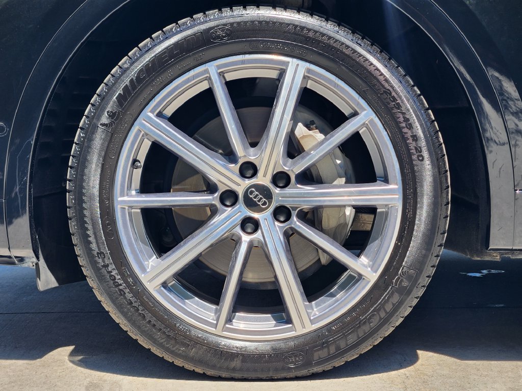 Certified 2023 Audi Q5 e Prestige w/ Prestige Package AWD/4WD image 15