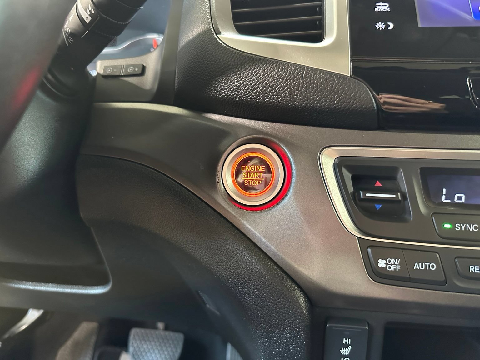 Used 2018 Honda Pilot EX-L image 24