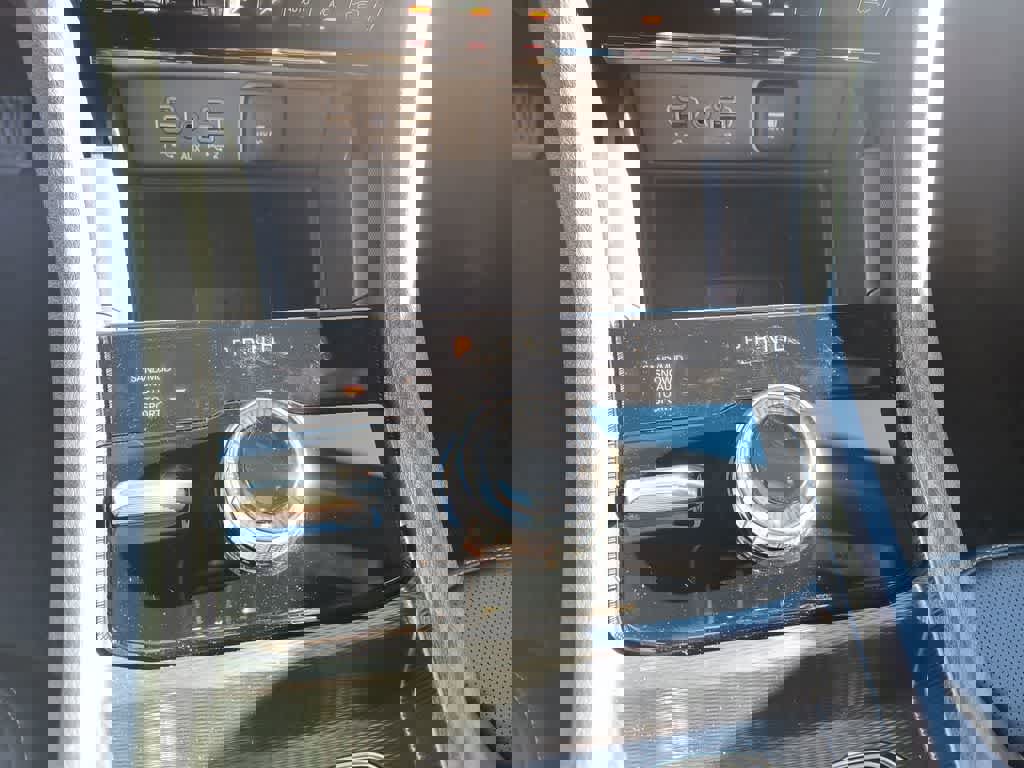 New 2025 Jeep Grand Cherokee L Limited w/ Luxury Tech Group II image 20