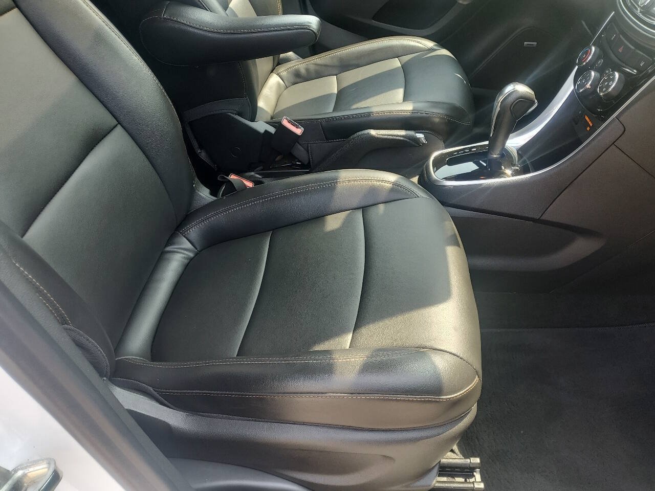 Used 2020 Chevrolet Trax Premier AWD/4WD image 5