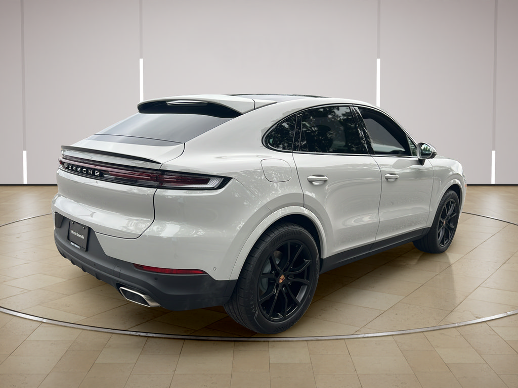 New 2026 Porsche Cayenne Coupe AWD/4WD image 7