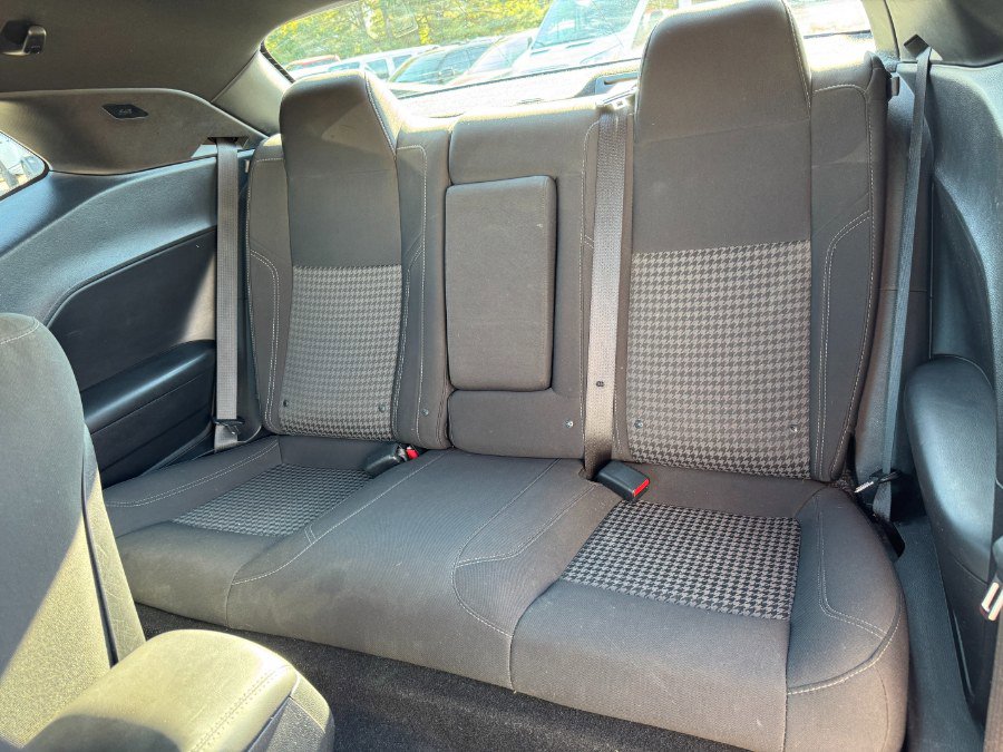 Used 2019 Dodge Challenger SXT w/ Cold Weather Group image 16