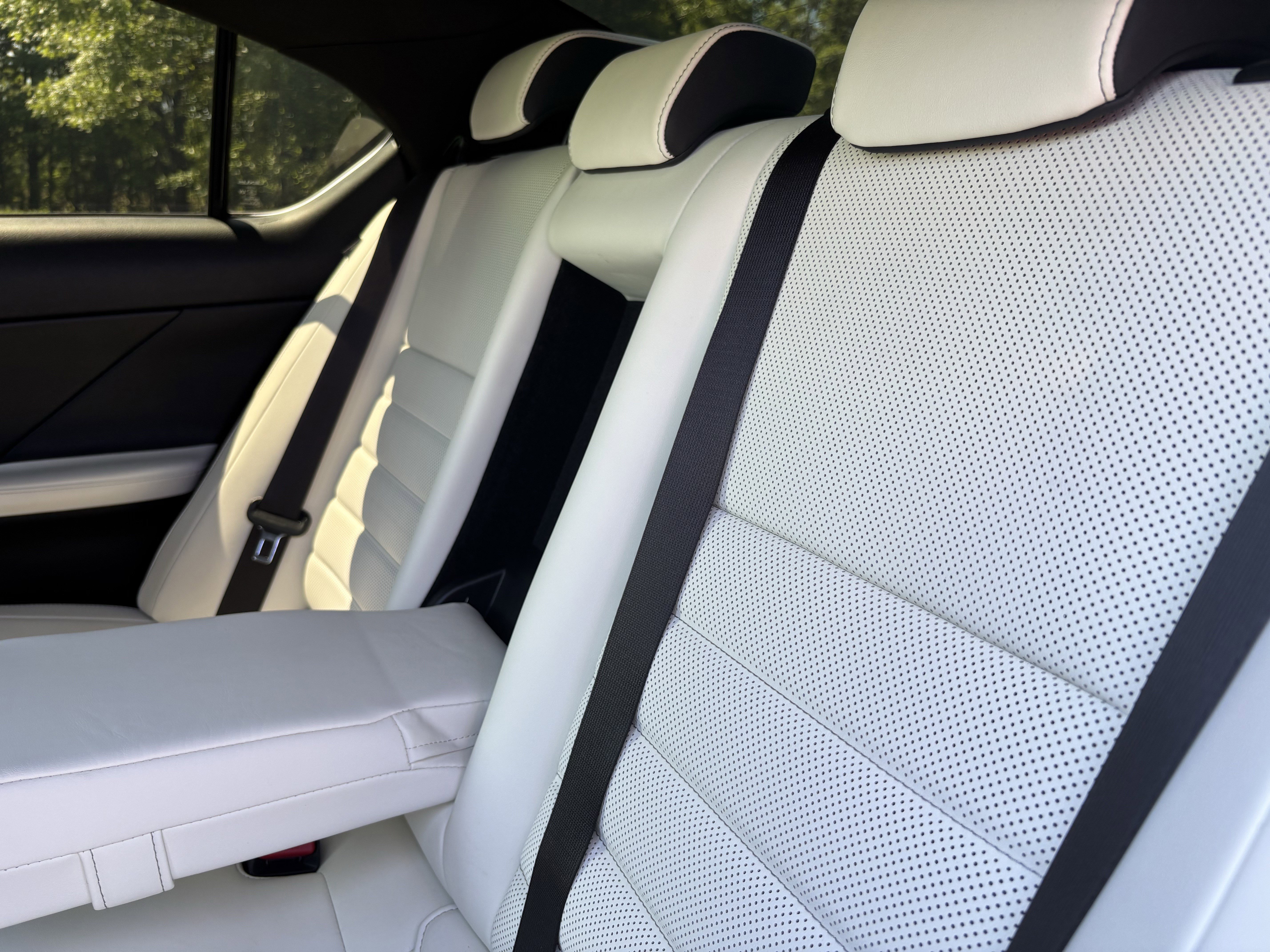 Used 2025 Lexus IS 350 F Sport w/ Navigation Package image 32