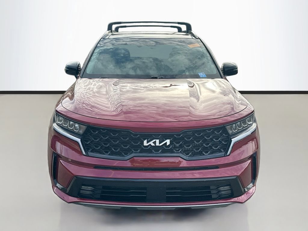 Used 2022 Kia Sorento EX w/ Panoramic Sunroof Package image 2