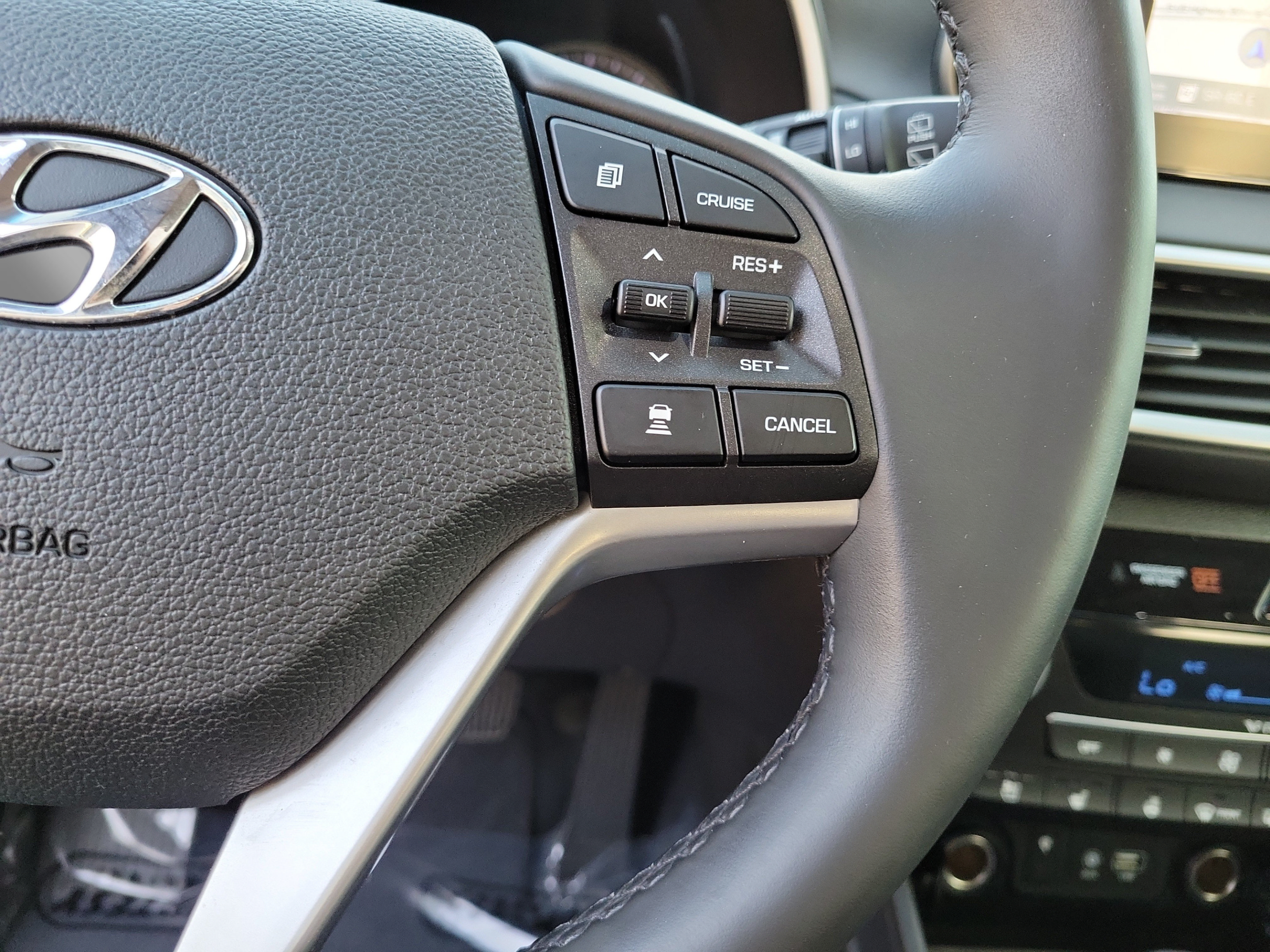 Used 2021 Hyundai Tucson Ultimate w/ Cargo Package FWD image 26