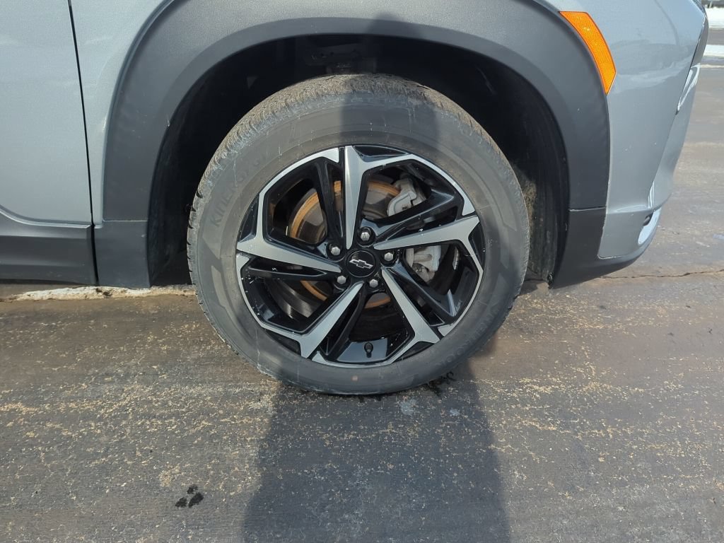 Certified 2023 Chevrolet TrailBlazer RS w/ Convenience Package AWD/4WD image 12