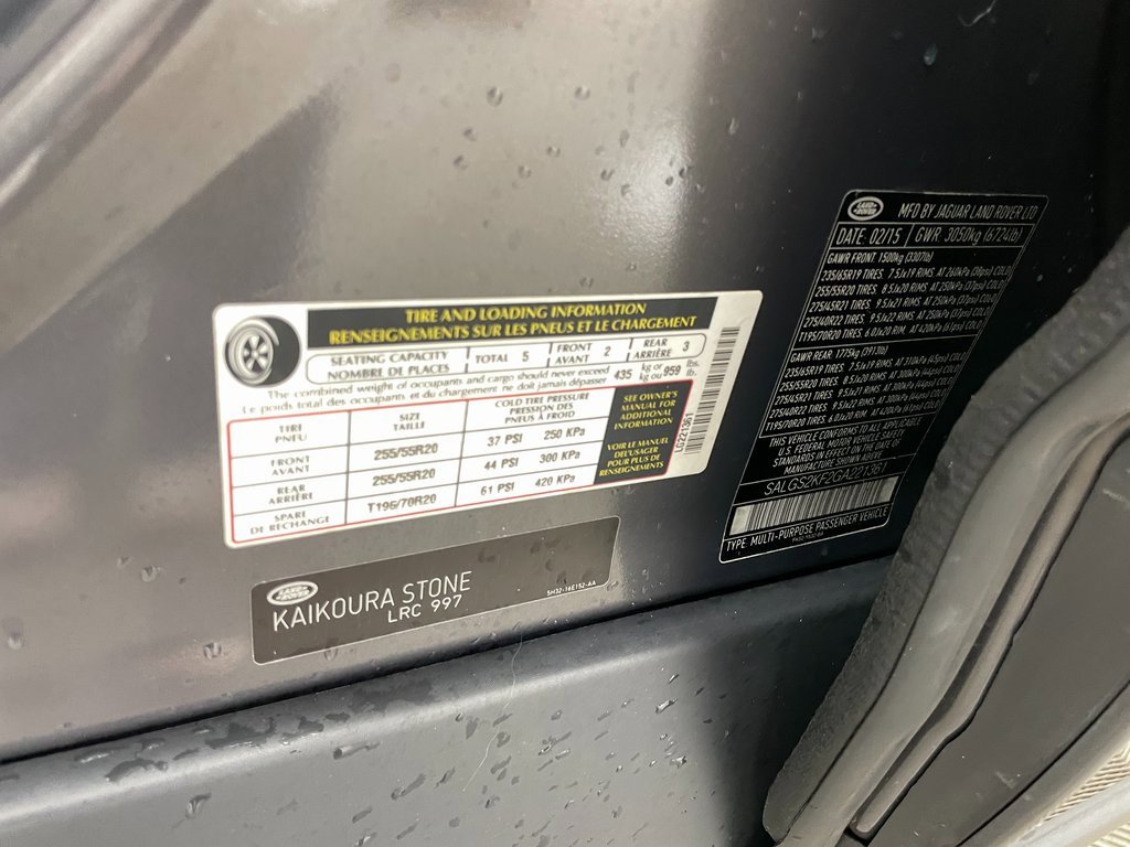 Used 2016 Land Rover Range Rover HSE image 37