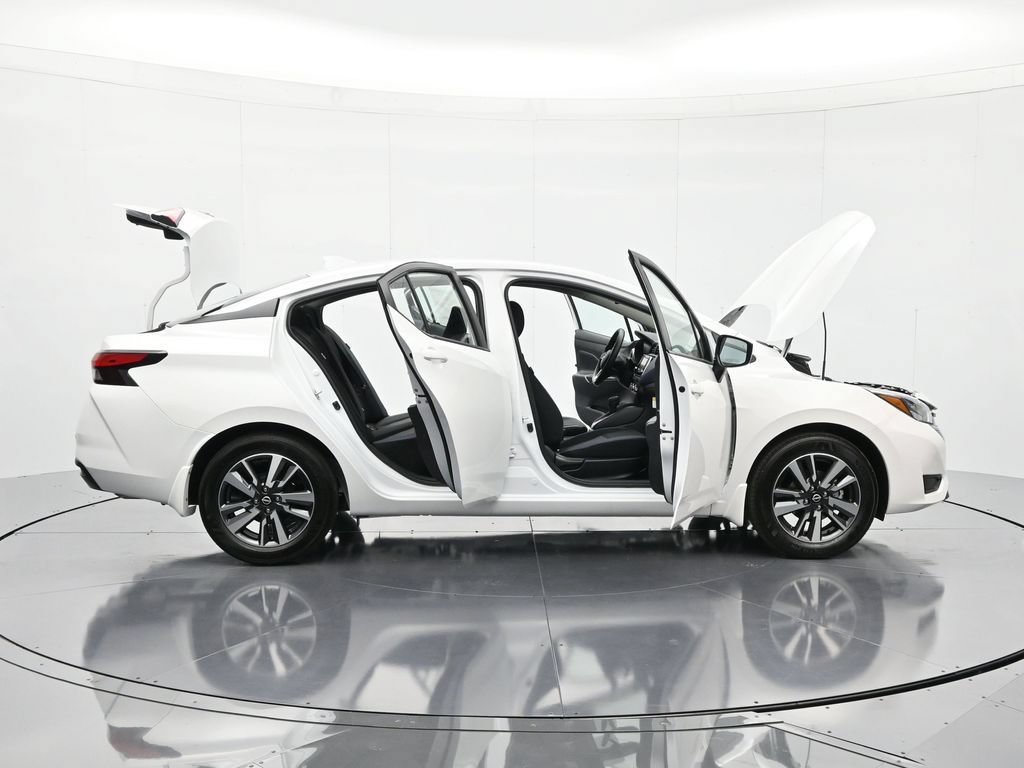 New 2025 Nissan Versa SV w/ Trunk Package FWD image 42