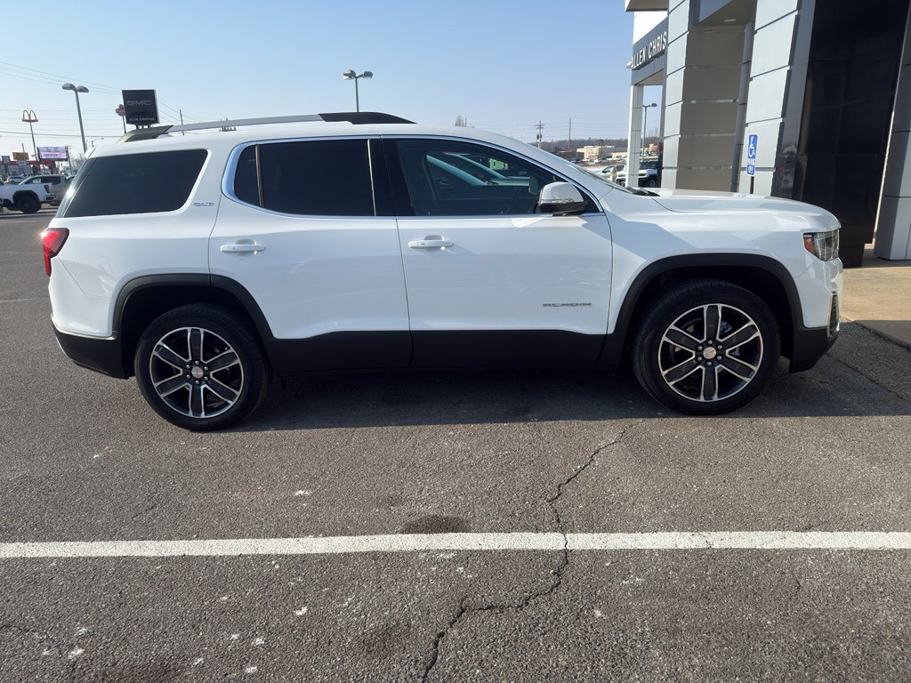 Used 2021 GMC Acadia SLT w/ Technology Package image 2