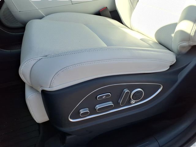 Used 2026 Hyundai Palisade Calligraphy image 15