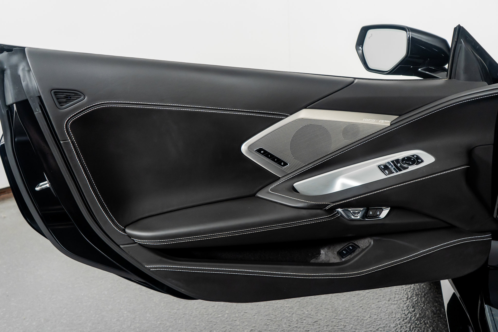 Used 2020 Chevrolet Corvette Stingray Premium Cpe w/ 3LT image 49