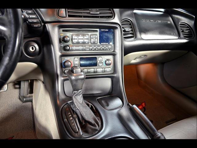 Used 1997 Chevrolet Corvette Coupe w/ Memory Pkg RWD image 14