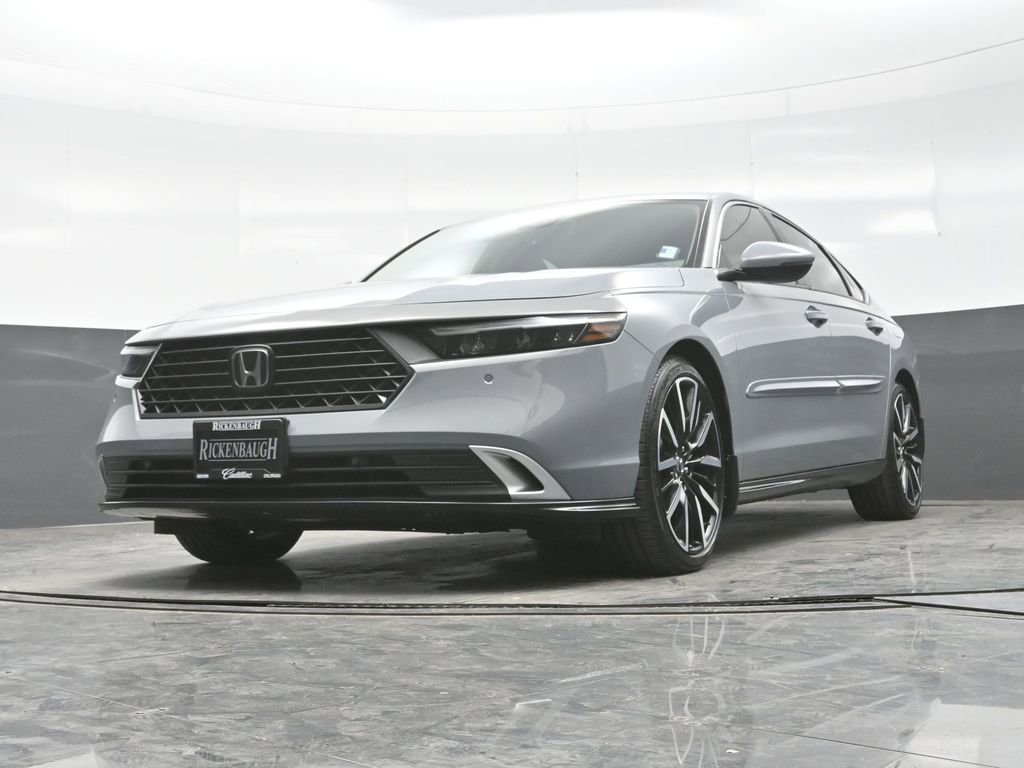 Used 2023 Honda Accord Touring image 25