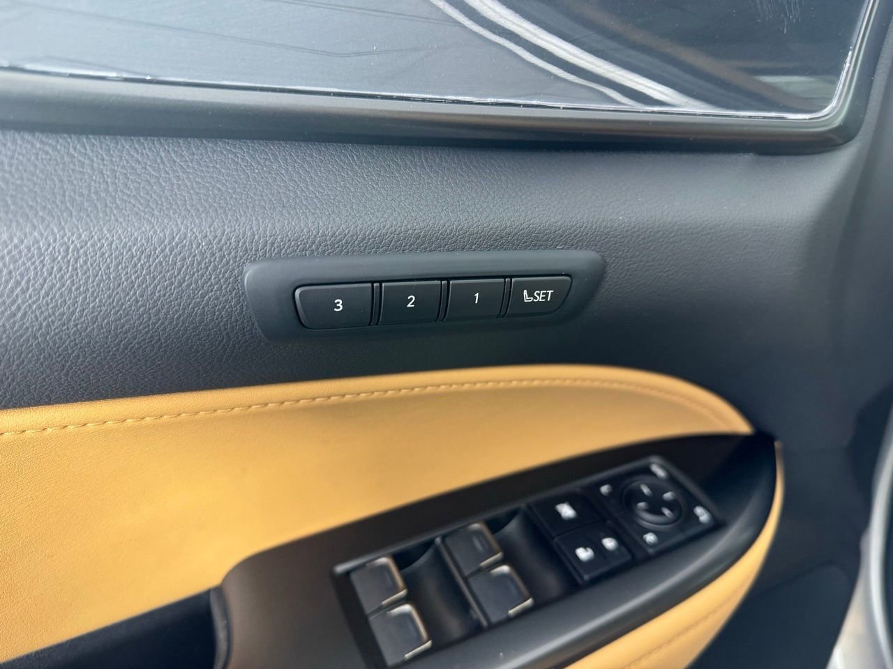 Used 2024 Lexus NX 250 250 Premium image 11