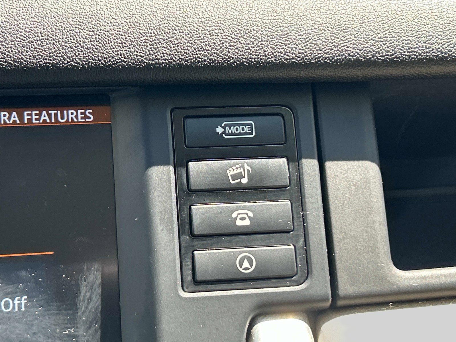 Used 2017 Land Rover Discovery Sport HSE AWD/4WD image 34