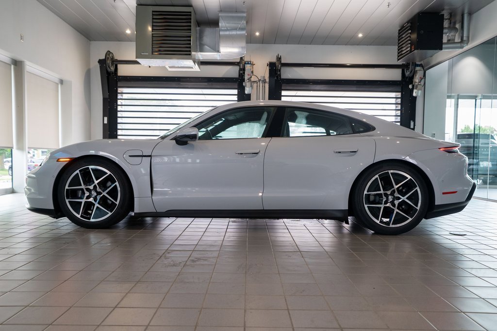 New 2025 Porsche Taycan image 2