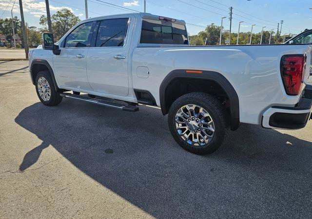 New 2026 GMC Sierra 2500 Denali w/ Denali Reserve Package image 2