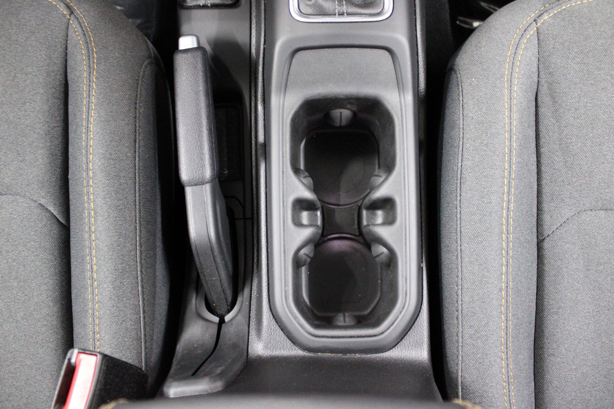 Used 2025 Jeep Wrangler Unlimited Sahara w/ Safety Group image 29