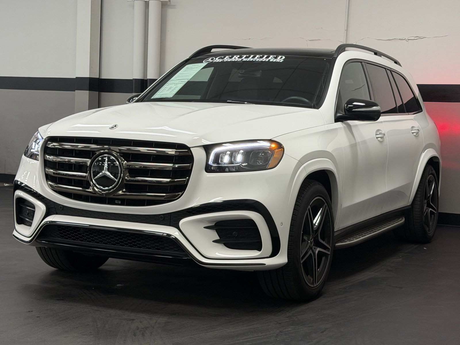 Used 2024 Mercedes-Benz GLS 450 4MATIC image 7