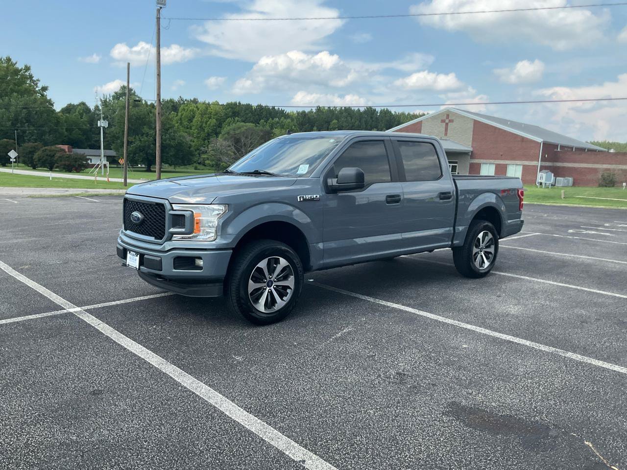 Used 2020 Ford F150 XL w/ Equipment Group 101A Mid AWD/4WD image 14