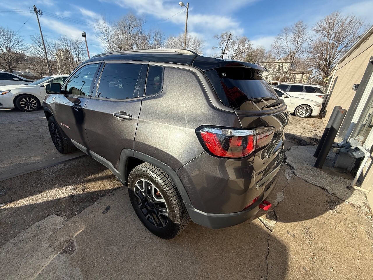 Used 2019 Jeep Compass Trailhawk w/ Cold Weather Group image 7