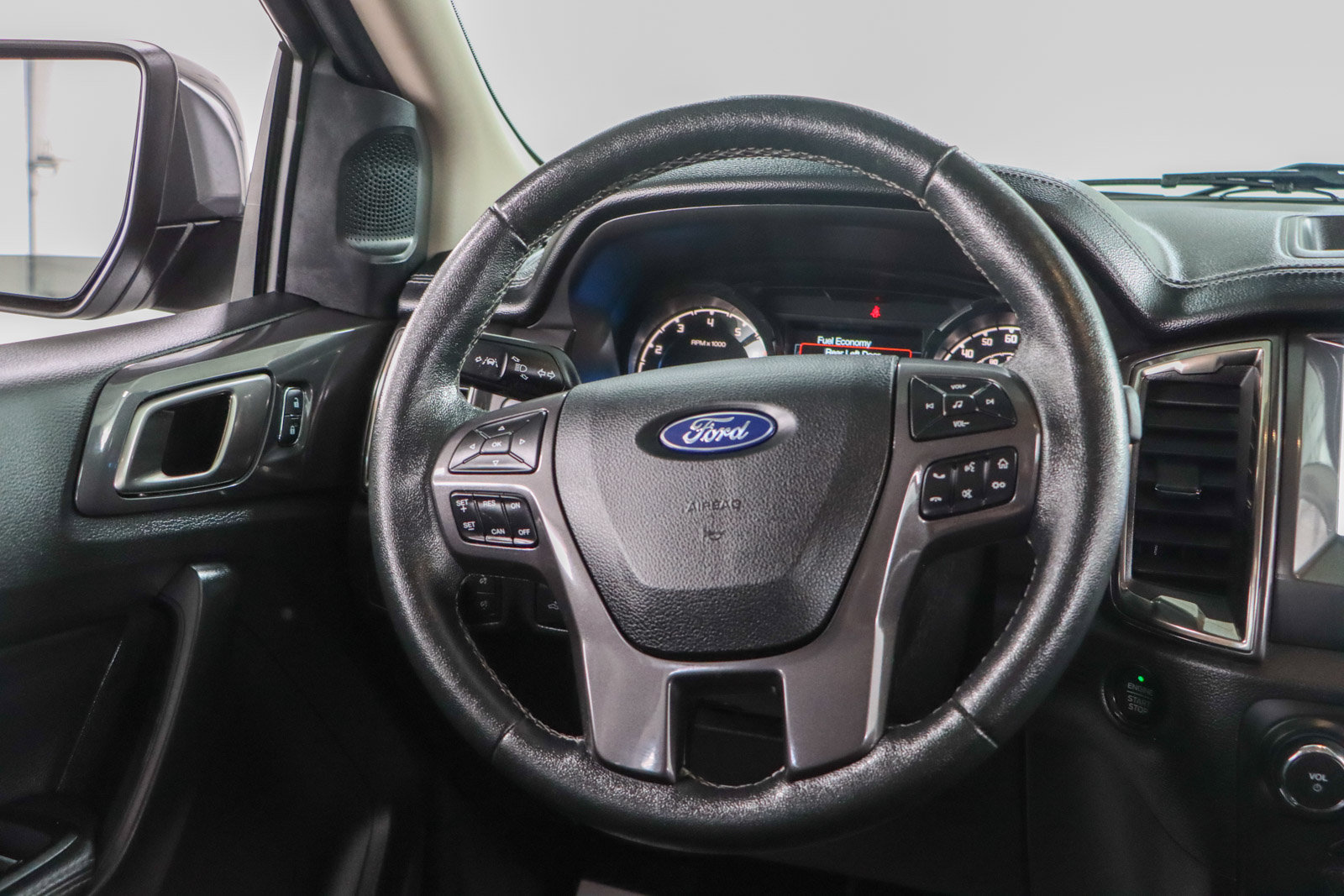 Used 2022 Ford Ranger Lariat w/ Trailer Tow Package AWD/4WD image 13