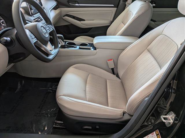 Used 2021 Nissan Altima 2.5 SV FWD image 15