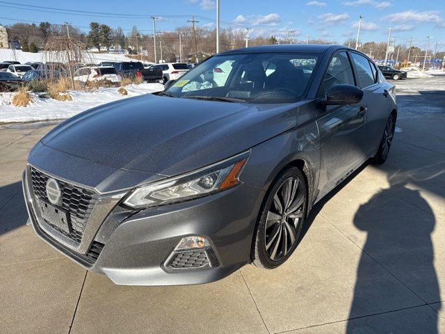 Used 2022 Nissan Altima 2.0 SR image 3