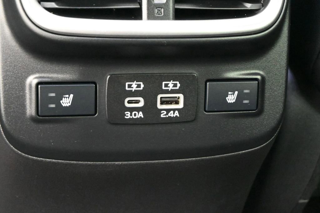 Used 2023 Subaru Outback Limited XT AWD/4WD image 18