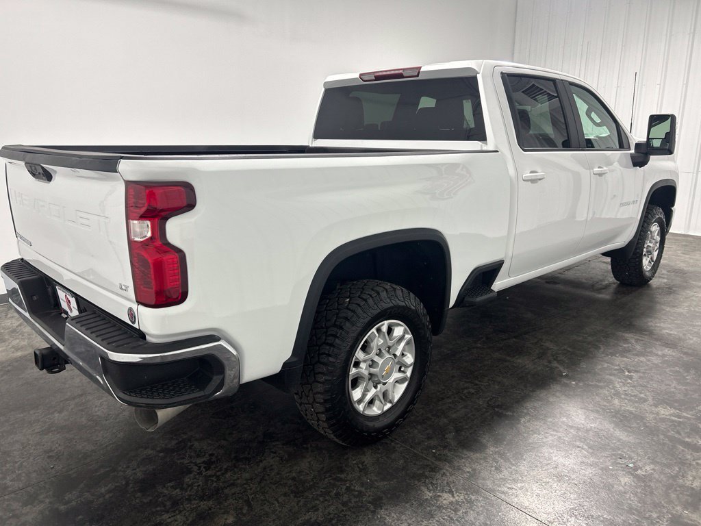 Used 2024 Chevrolet Silverado 2500 LT AWD/4WD image 5