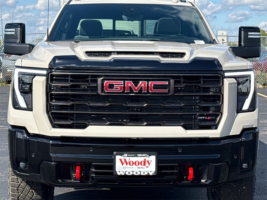 New 2026 GMC Sierra 2500 AT4X image 3
