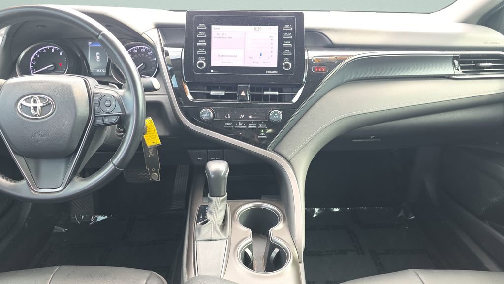 Used 2021 Toyota Camry SE FWD image 15