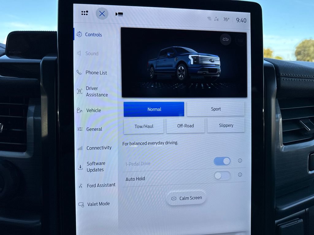 New 2025 Ford F150 Lightning Flash image 30